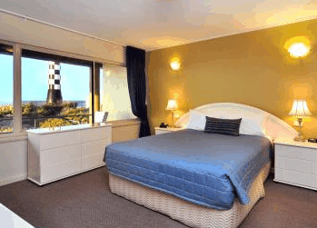 Lighthouse Beach Resort - Accommodation QLD