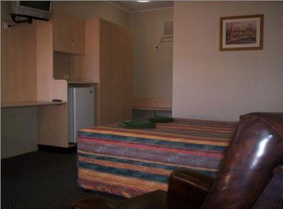 Gilgandra Motel - Accommodation QLD 1