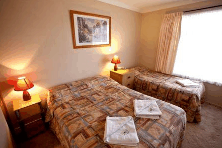 Manera Heights Country Living - Accommodation QLD