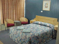 Mid Town Motor Inn - Accommodation QLD 0