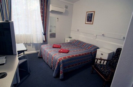 Amber Motel - Accommodation QLD 2