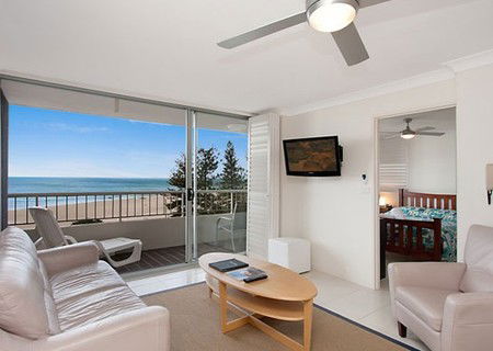 Eden Tower Holiday Apartments - Accommodation QLD 2