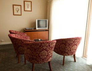 Bell Motor Inn - Accommodation QLD 2