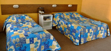 A & A Motel - Accommodation QLD 1