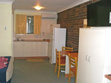 All Seasons Country Lodge - Accommodation QLD 4