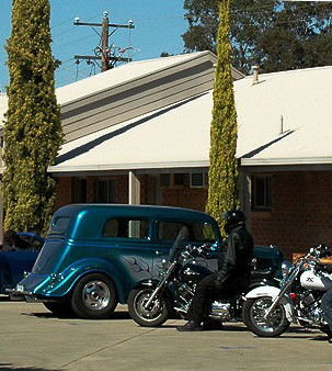 Glider City Motel - Accommodation QLD 1