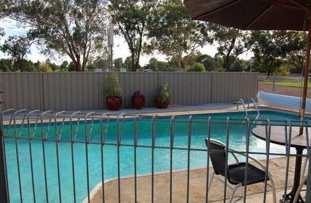 Mia Motel - Accommodation QLD 0