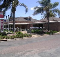 Exies Bagtown - Accommodation QLD