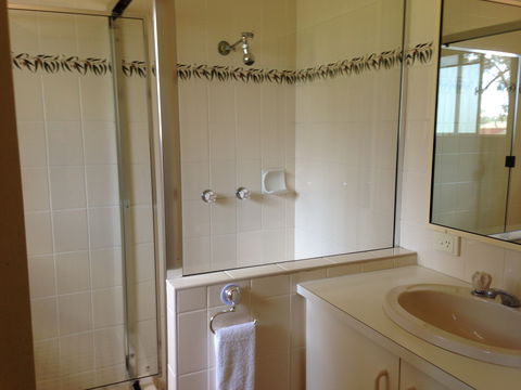 Country Rose Motel - Accommodation QLD 5