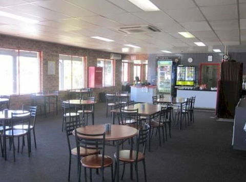 Motto Farm Motel - Accommodation QLD 4