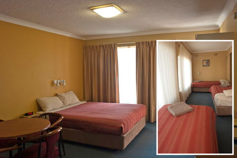 Port Aloha Motel - Accommodation QLD 4