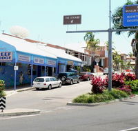 Reef Lodge Backpackers - Accommodation QLD
