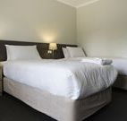 Wallarah Bay Motel - Accommodation QLD