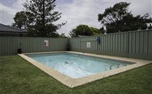 Wallarah Bay Motel - Accommodation QLD 1