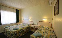 Wattle Tree Motel - Cootamundra - Accommodation QLD 1