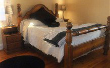 Lake View Farm House - Accommodation QLD 2