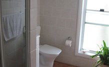 Bayviews B And B Port Stephens - - Accommodation QLD 3