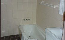 Blue Mountains Manor House - - Accommodation QLD 3