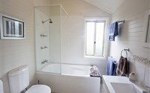 Curlew Cottage Bed And Breakfast - Accommodation QLD 0