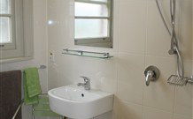 Elm & Wren - Accommodation QLD 6