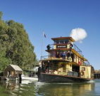 Paddlesteamer Emmylou - - Accommodation QLD