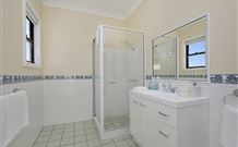 Willow Tree Estate - Accommodation QLD 2