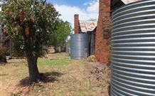 Aberfeldie Cottage B And B - Accommodation QLD 0