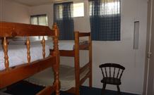 Acacia Cottages - Accommodation QLD 4