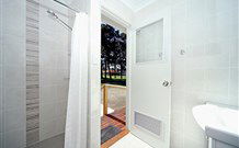 Dam It Getaway - Accommodation QLD 5