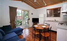 Kookaburra Cottage Broken Hill - Accommodation QLD 0