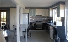 Two Doors - Accommodation QLD 1