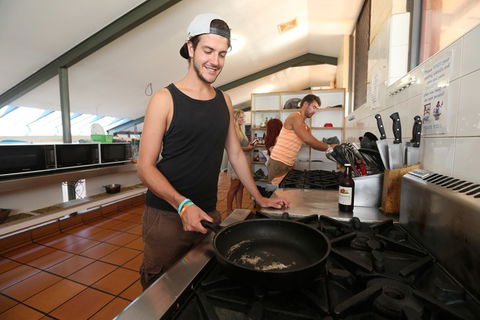 Byron Bay - Cape Byron YHA - Accommodation QLD 8