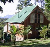 Calurla Chalets And Cottages - Accommodation QLD 3