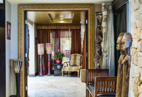 Trinity Beach Palace - Accommodation QLD 3