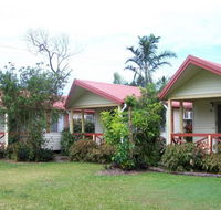 Flying Fish Point Tourist Park - Accommodation QLD