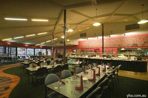 Kings Canyon Holiday Park - Accommodation QLD 4