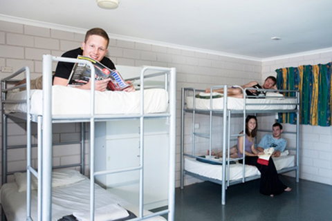 Airlie Beach YHA, Whitsundays - Accommodation QLD 2