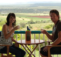 Crane Winery Bed and Breakfast - Accommodation QLD