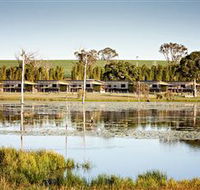 Lake Redbrook Holiday Retreat - Accommodation QLD