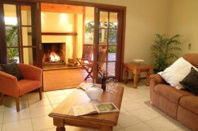 The Summit Rainforest Retreat And Conference Centre - Accommodation QLD 2