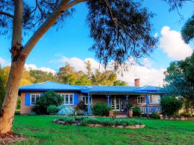 M.J Yurts Ballandean - Accommodation QLD 0