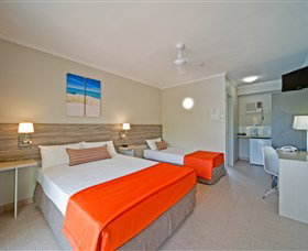 Club Croc Hotel Airlie Beach - Accommodation QLD 1