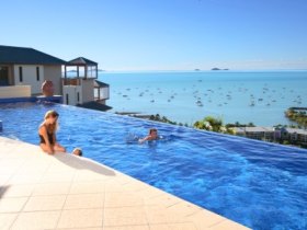 Pinnacles Resort - Accommodation QLD 1