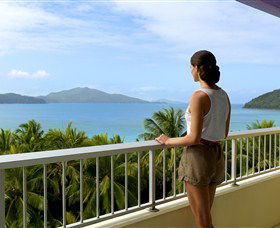 Hamilton Island Reef View Hotel - Accommodation QLD 0