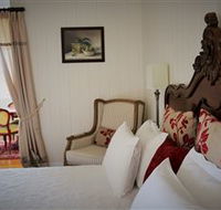 The Grove Cottage - Accommodation QLD