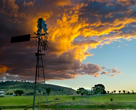 Milford Country Cottages - Accommodation QLD 1