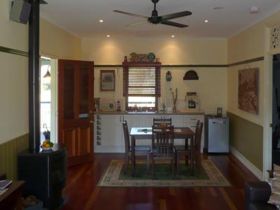 The Sanctuary Springbrook. Guest House / Cottage - Accommodation QLD 1