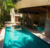 La Casa Sirena at Vogue Holiday Homes - Accommodation QLD