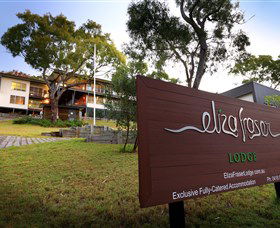 Eliza Fraser Lodge - Accommodation QLD 0