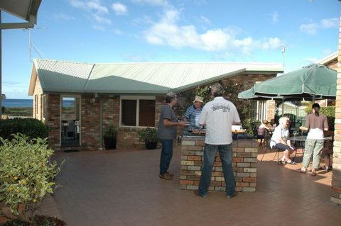 Captain's Quarters Bermagui - Accommodation QLD 1